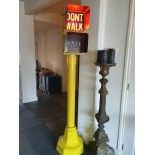 Crouse-Hinds Pedestrian Walk/Dont Walk Traffic Light