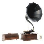 Edison Triumph Phonograph With Cygnet Horn, ca. 1910, USA
