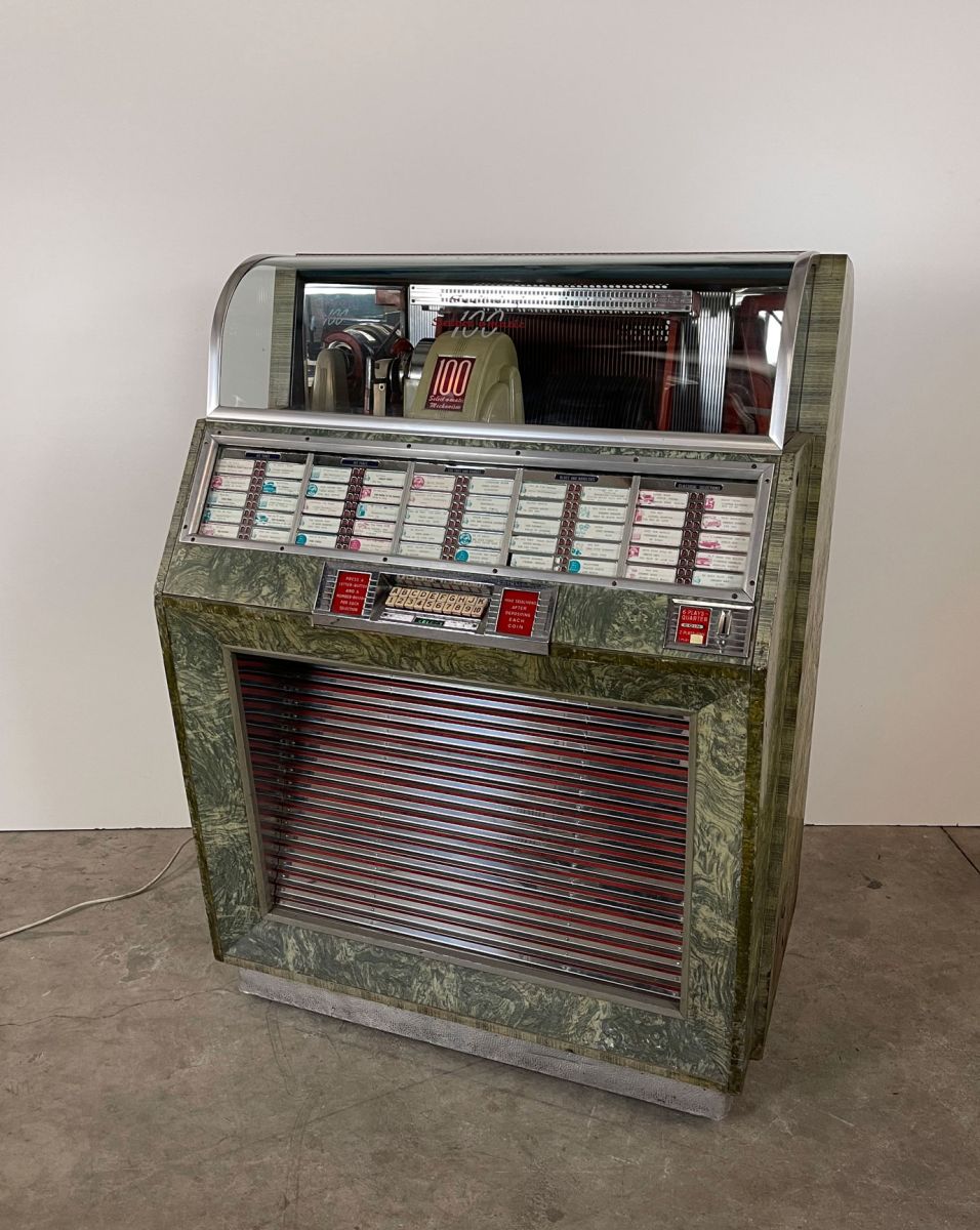 1949 1951 Seeburg M100a Jukebox