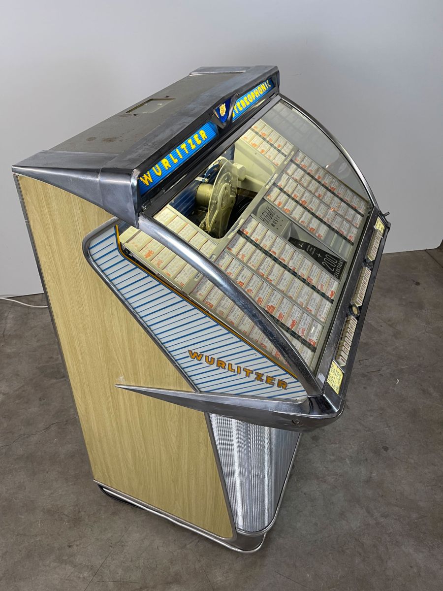 1959 Wurlitzer 2300s Jukebox